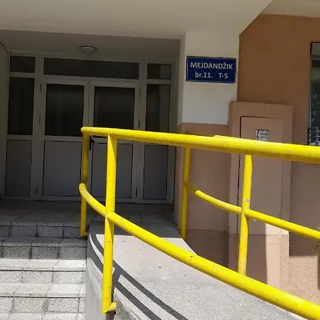 Kineski Zid Apartment Zenica